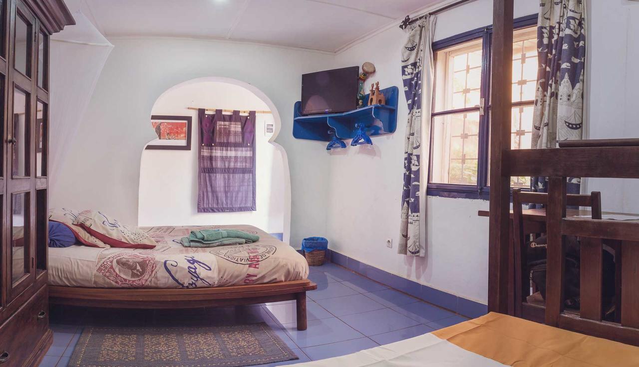 Le Karite Bleu Bed & Breakfast Ouagadougou Exterior photo
